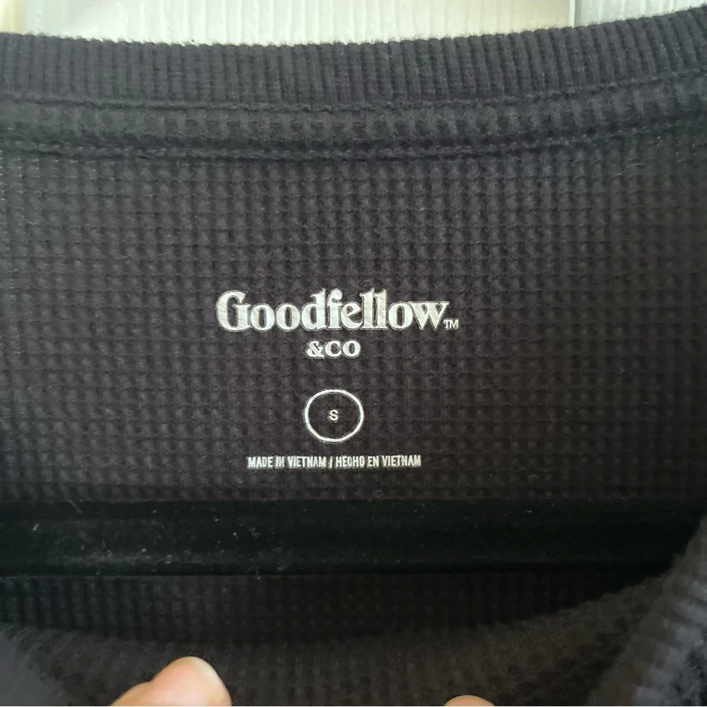 Goodfellow & Co sleek black